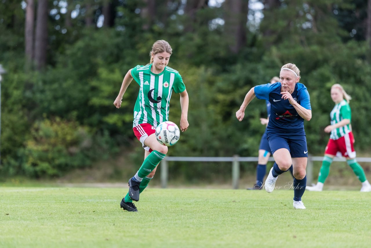 Bild 140 - F SV Boostedt - SV Fortuna St. Juergen : Ergebnis: 2:1